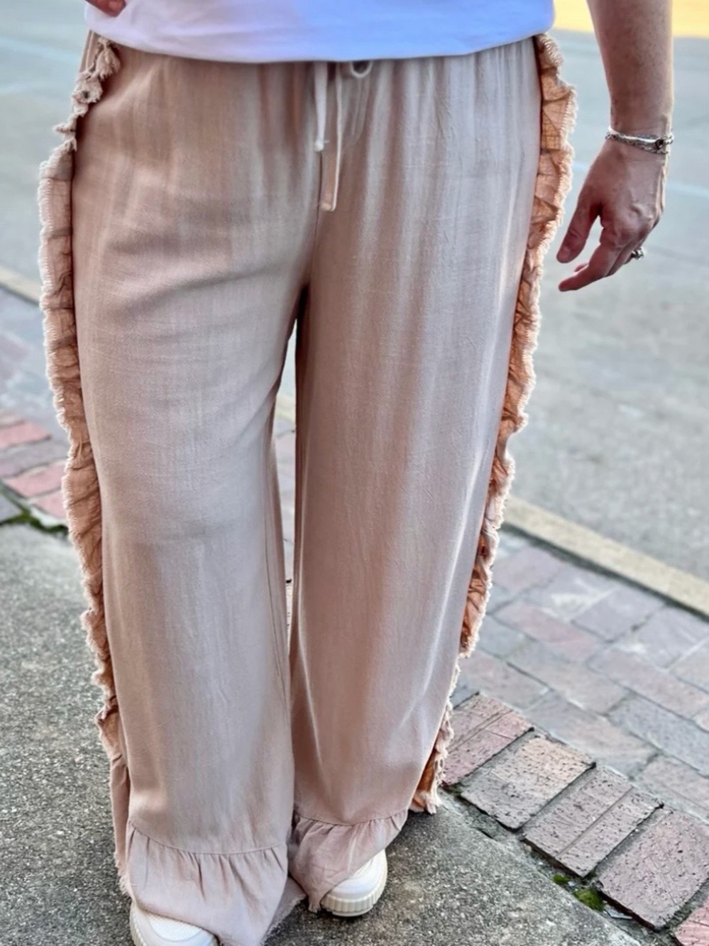Easel Wide Leg Ruffle Trimmed Palazzo Pants Size M